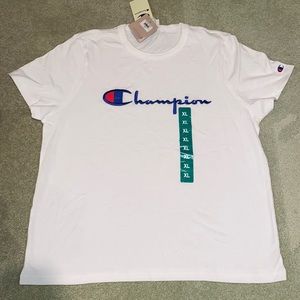Champion - Women’s tshirt. Size XL. NEW with tags